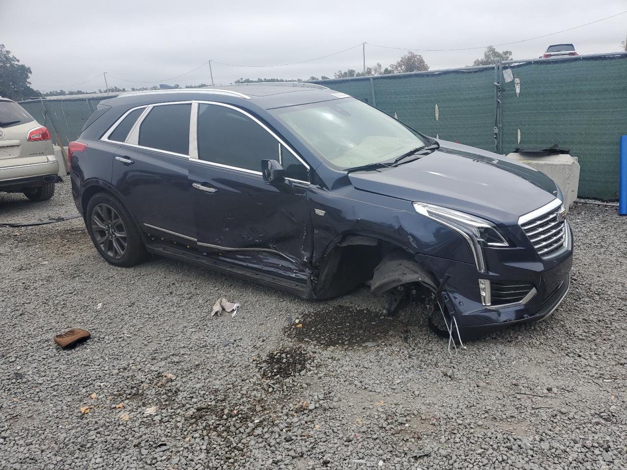 VIN 1GYKNGRSXJZ149529 2018 CADILLAC XT5 no.4