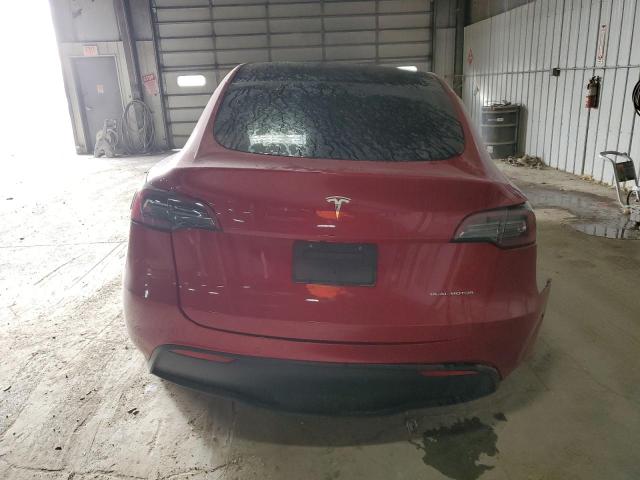  TESLA MODEL Y 2021 Красный