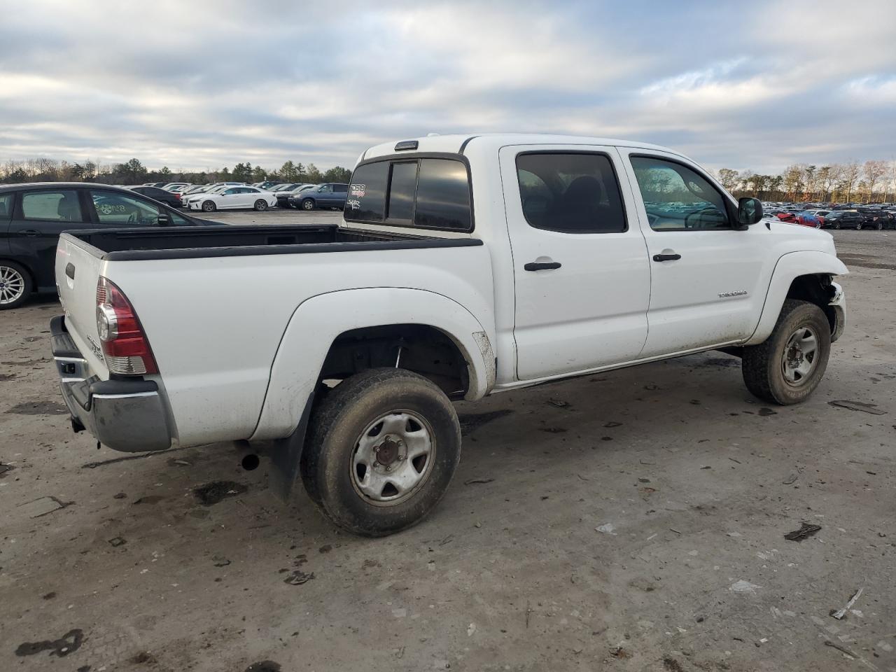 2009 Toyota Tacoma - Image 3
