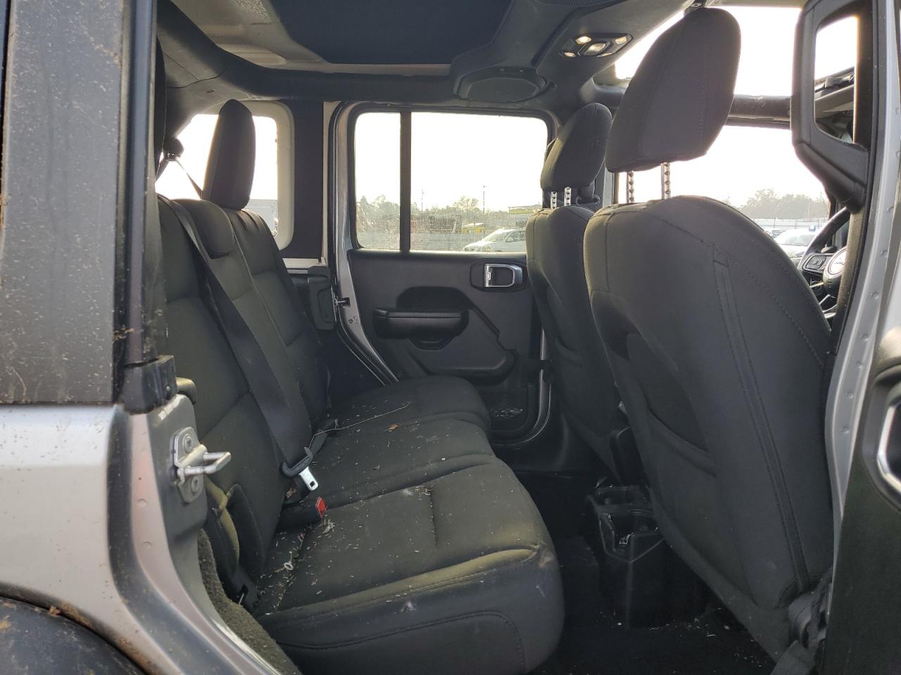 2021 Jeep Wrangler - Image 10
