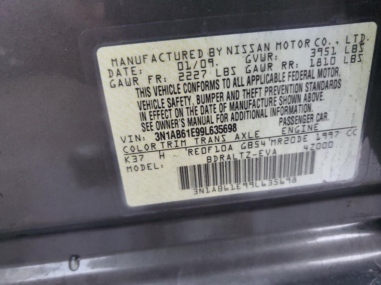 2009 Nissan Sentra - Image 12