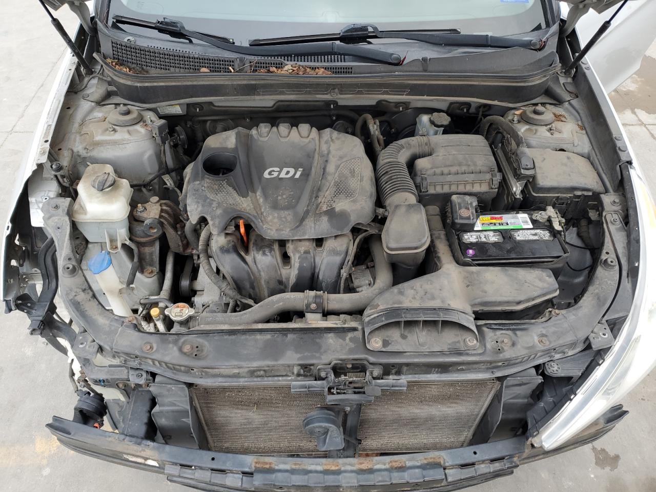 2013 Hyundai Sonata - Image 11