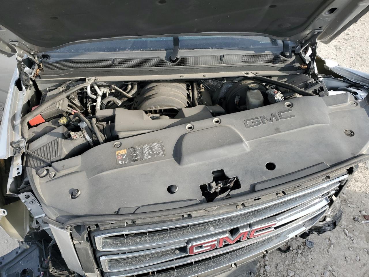 2015 GMC Yukon Xl K1500 Slt VIN: 1GKS2HKCXFR624227 Lot: 82987084