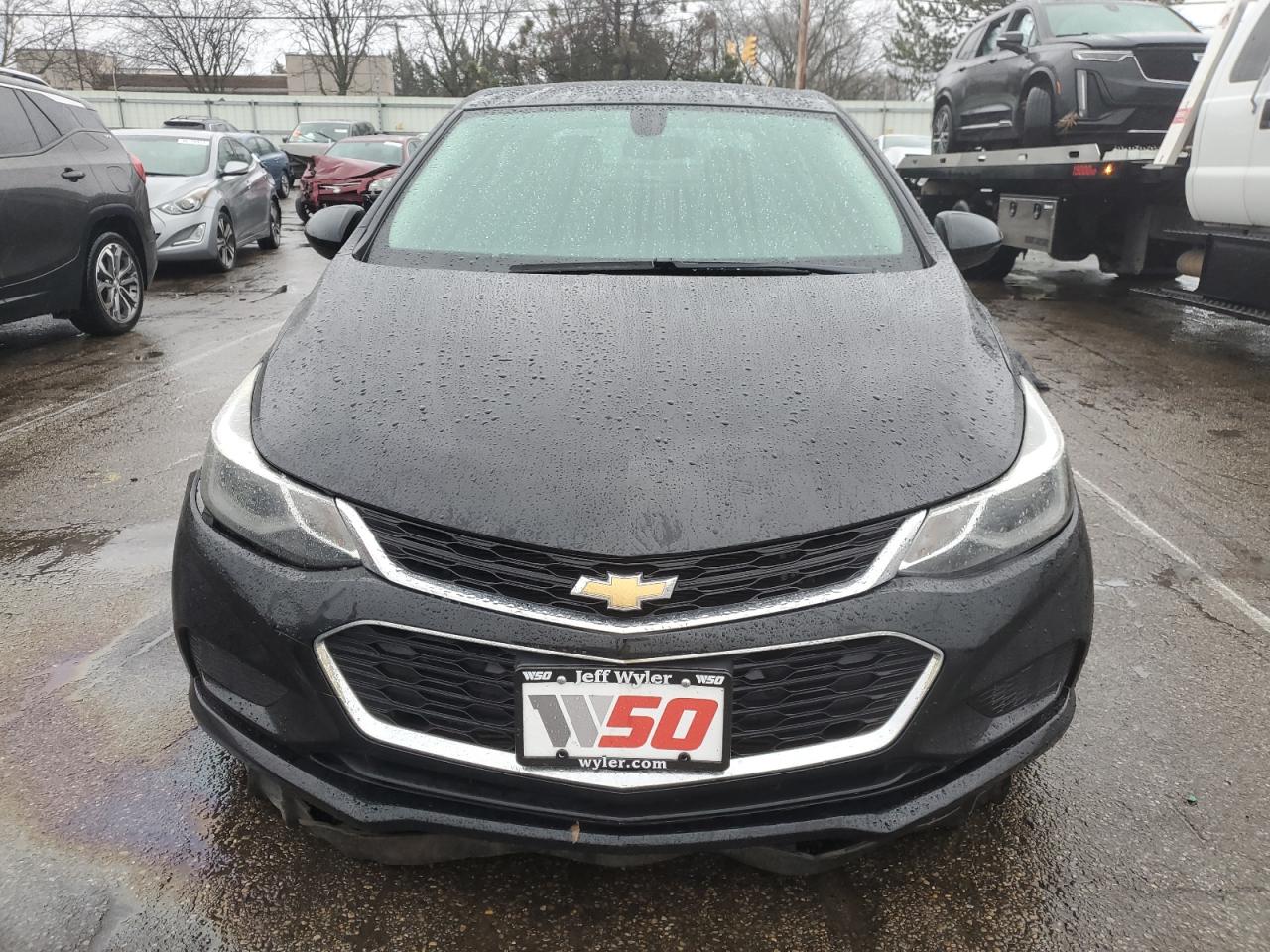 2017 Chevrolet Cruze - Image 5