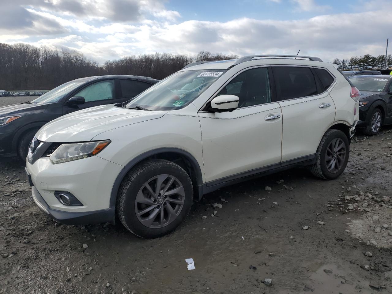 2016 Nissan Rogue - Image 1