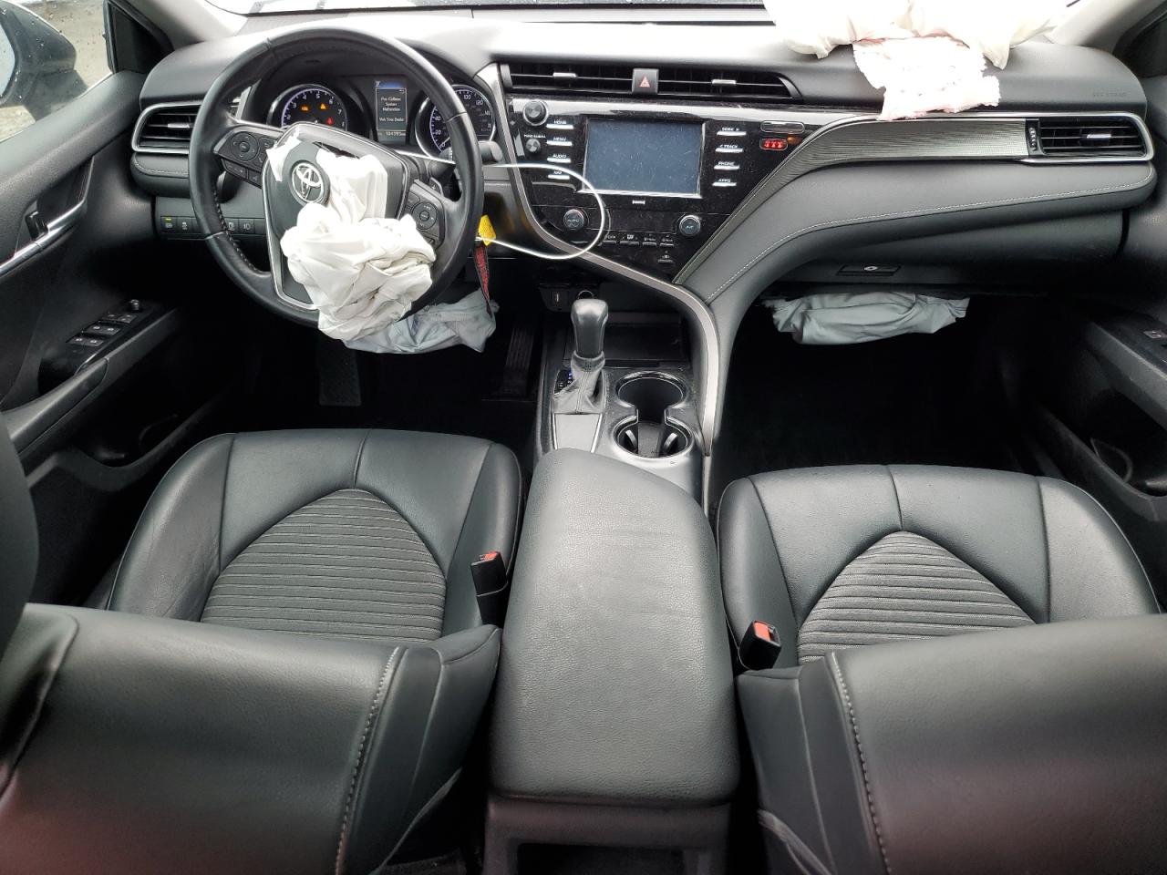 2020 Toyota Camry - Image 8