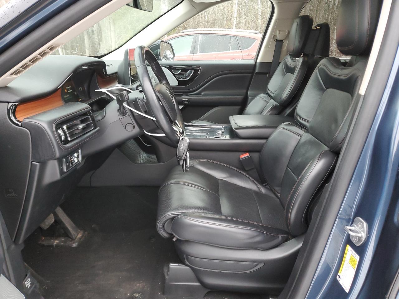 2020 Lincoln Aviator - Image 7