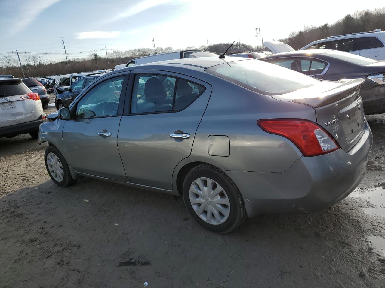 VIN 3N1CN7AP4DL888461 2013 NISSAN VERSA no.2