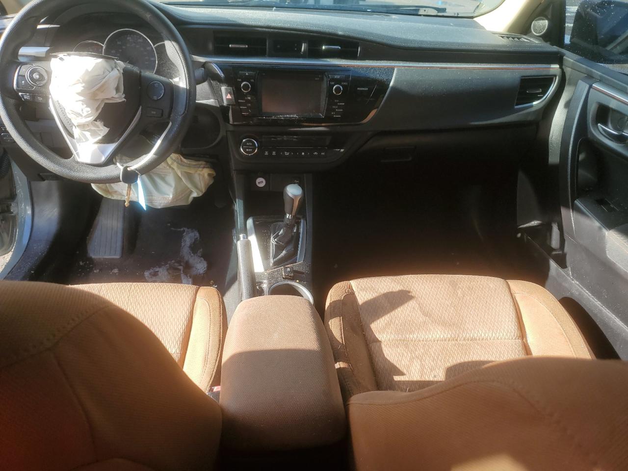 VIN 5YFBURHE1FP312800 2015 TOYOTA COROLLA no.8