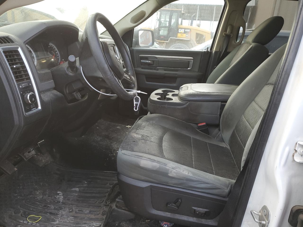 2015 RAM 1500 - Image 7