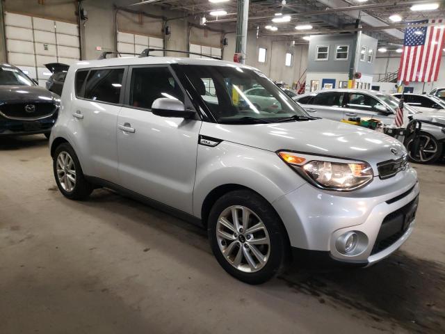  KIA SOUL 2017 Srebrny