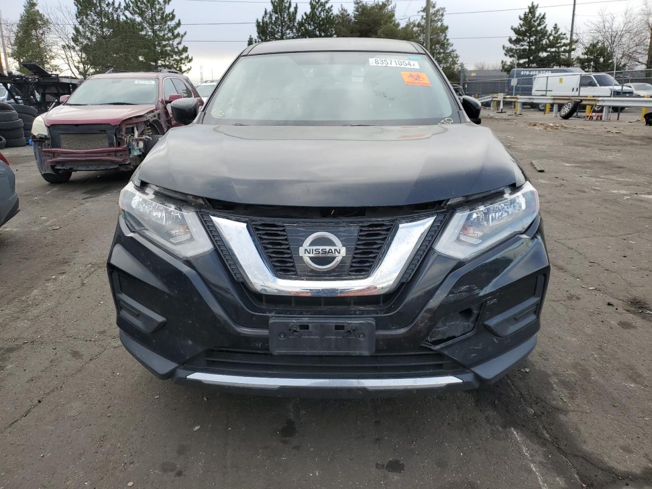 2017 Nissan Rogue - Image 5