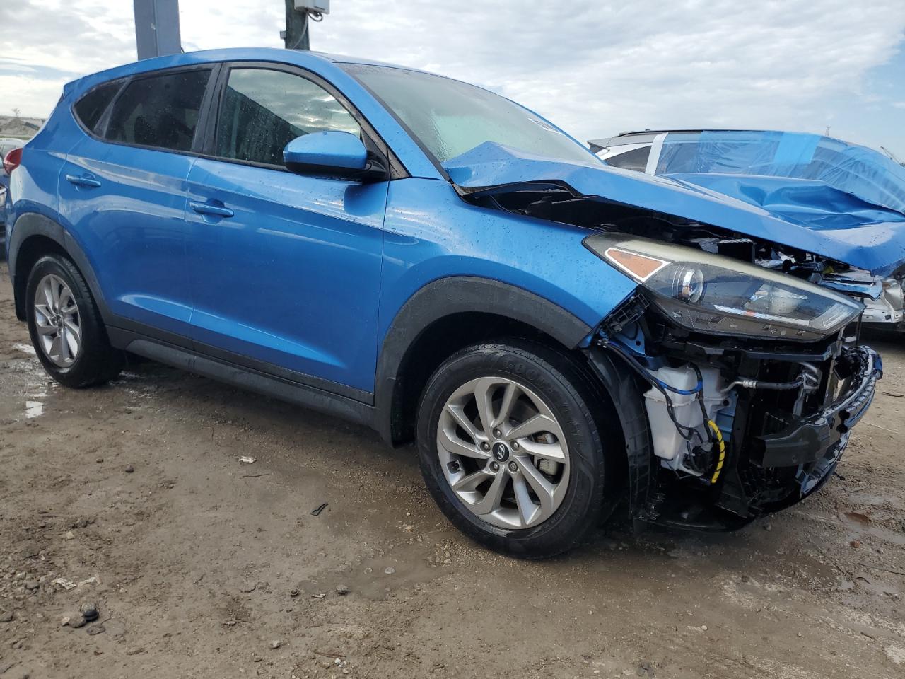 VIN KM8J23A44HU537097 2017 HYUNDAI TUCSON no.4