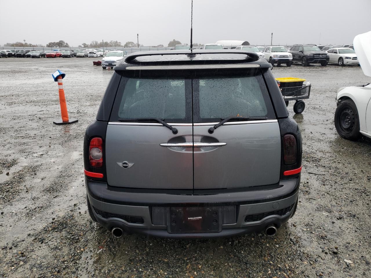 2010 Mini Cooper S Clubman VIN: WMWMM3C50ATP75586 Lot: 84332134