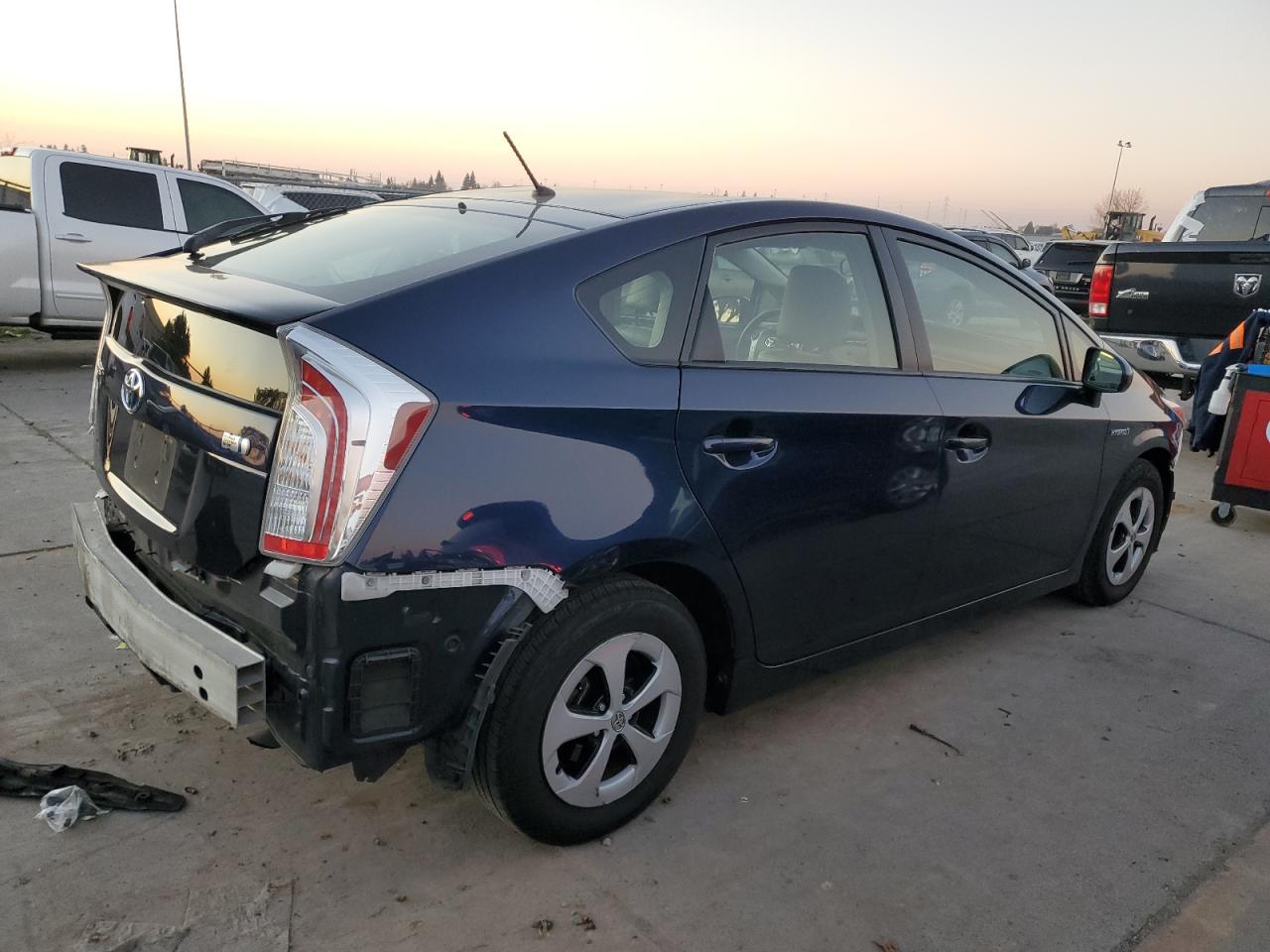 2015 Toyota Prius - Image 3