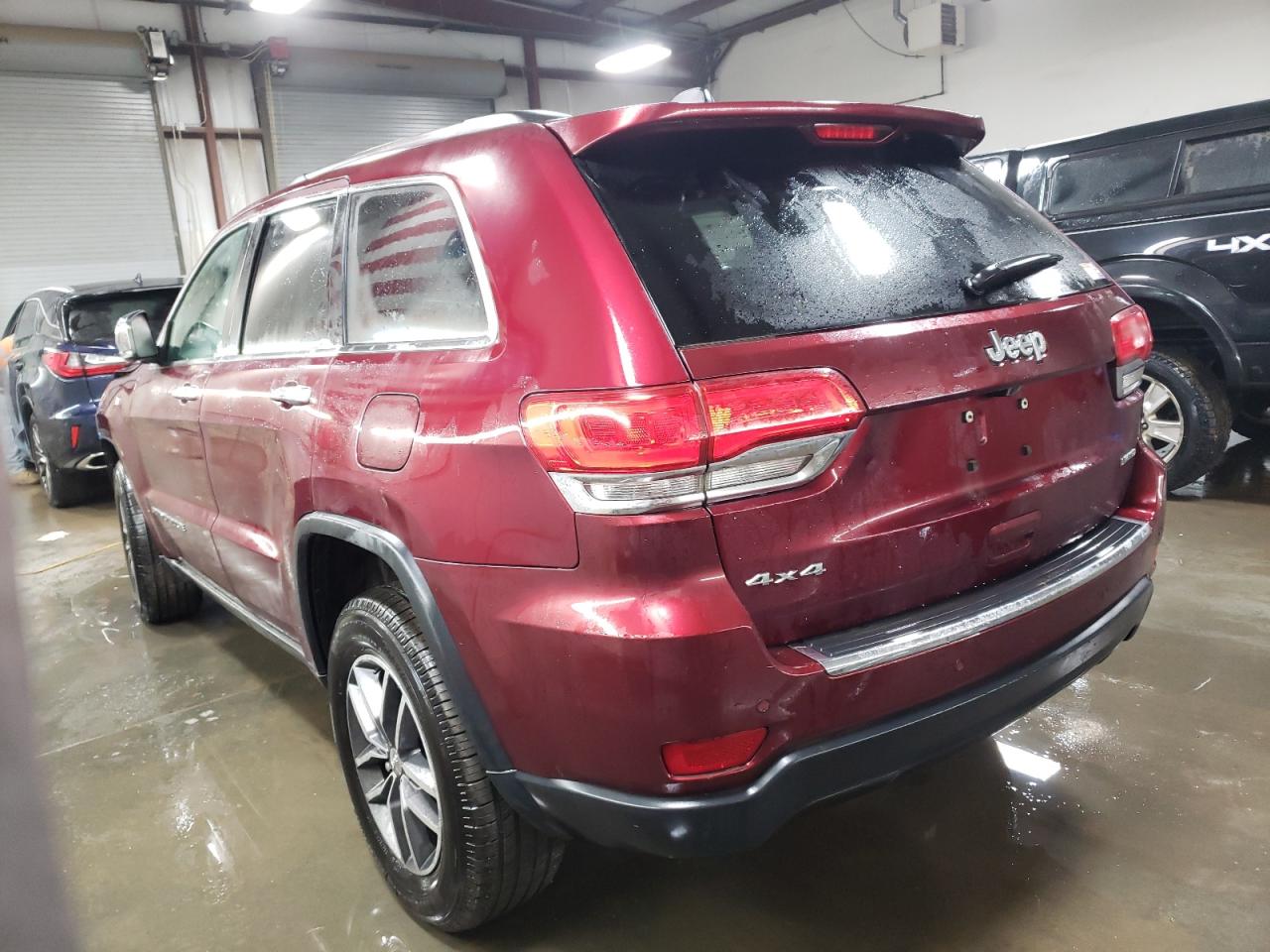2017 Jeep Grand Cherokee - Image 2