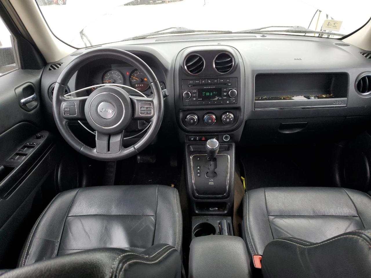 2017 Jeep Liberty (Patriot) - Image 8