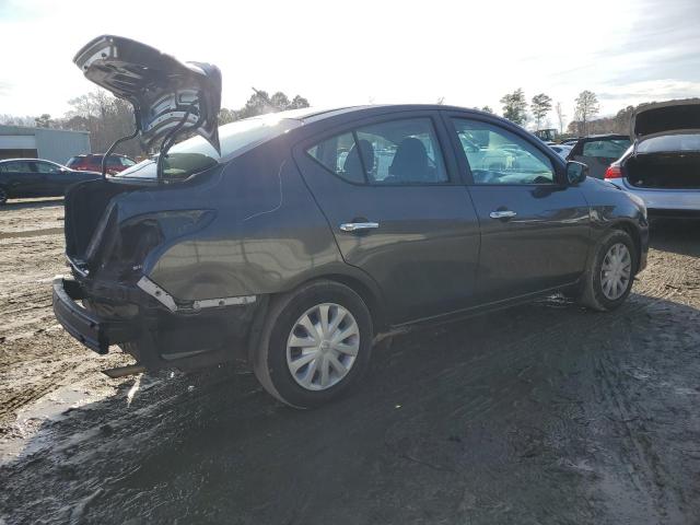  NISSAN VERSA 2015 Серый