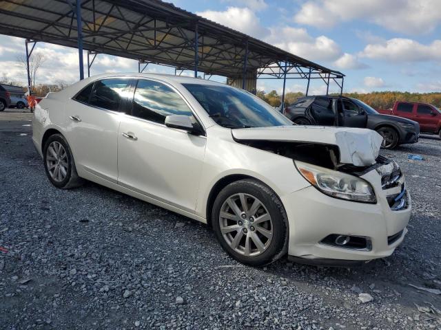  CHEVROLET MALIBU 2013 White