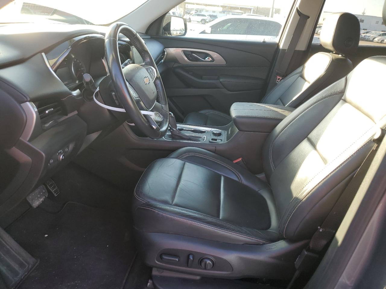 2020 Chevrolet Traverse Lt VIN: 1GNERHKW1LJ198217 Lot: 85557994