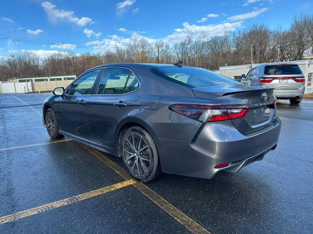  TOYOTA CAMRY 2022 Silver