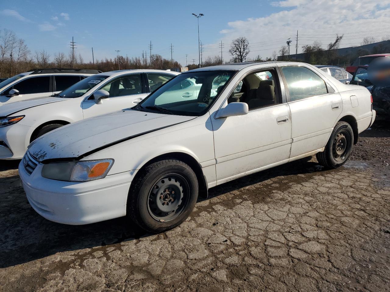 2000 Toyota Camry - Image 1