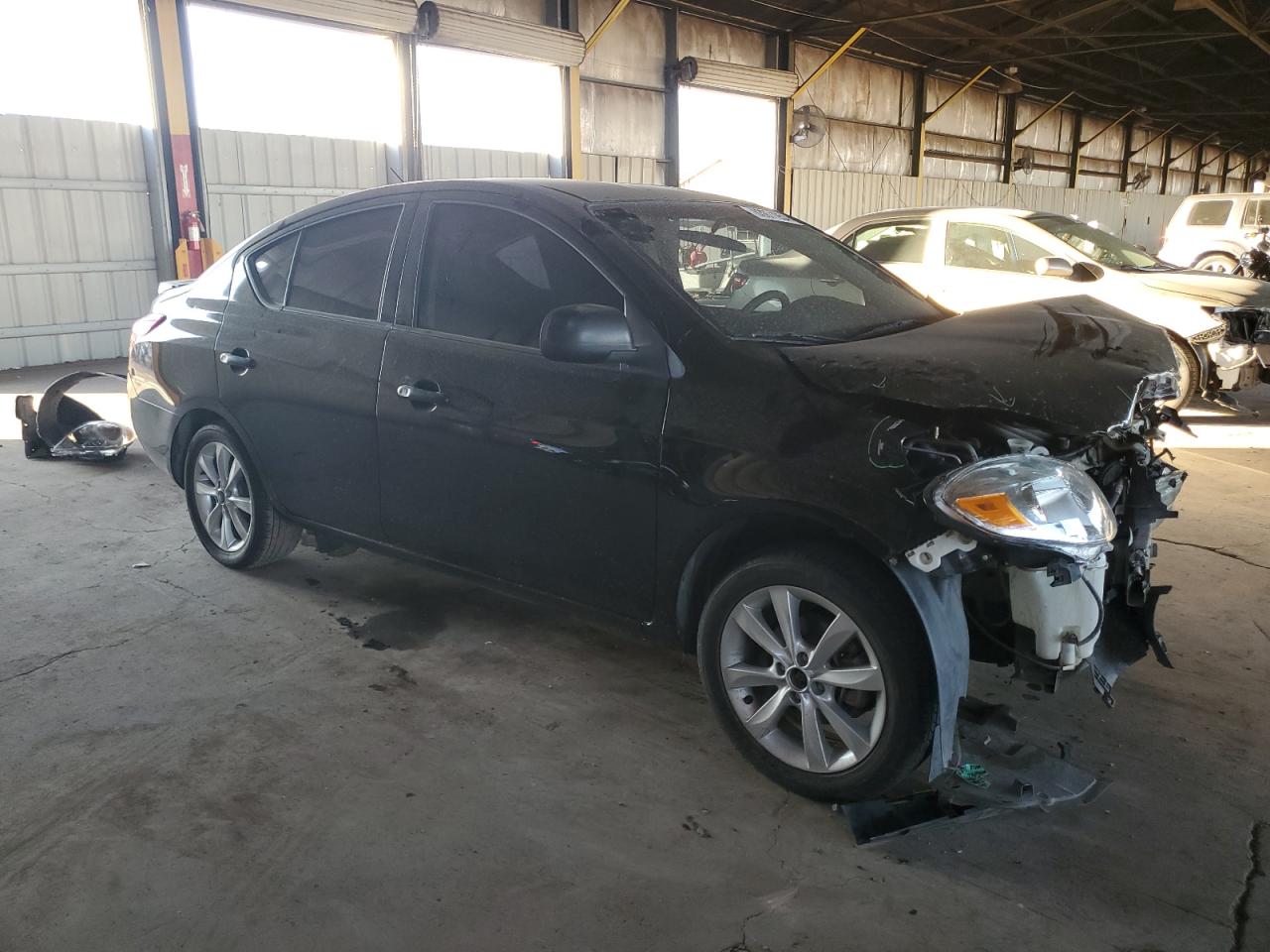 VIN 3N1CN7AP5EL841747 2014 NISSAN VERSA no.4