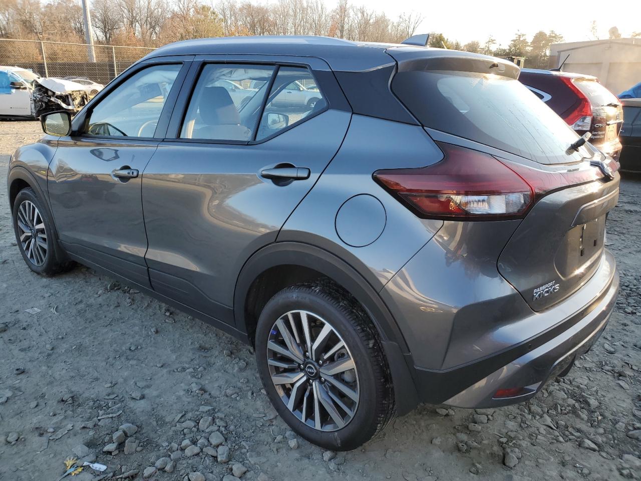 2024 Nissan Kicks - Image 2