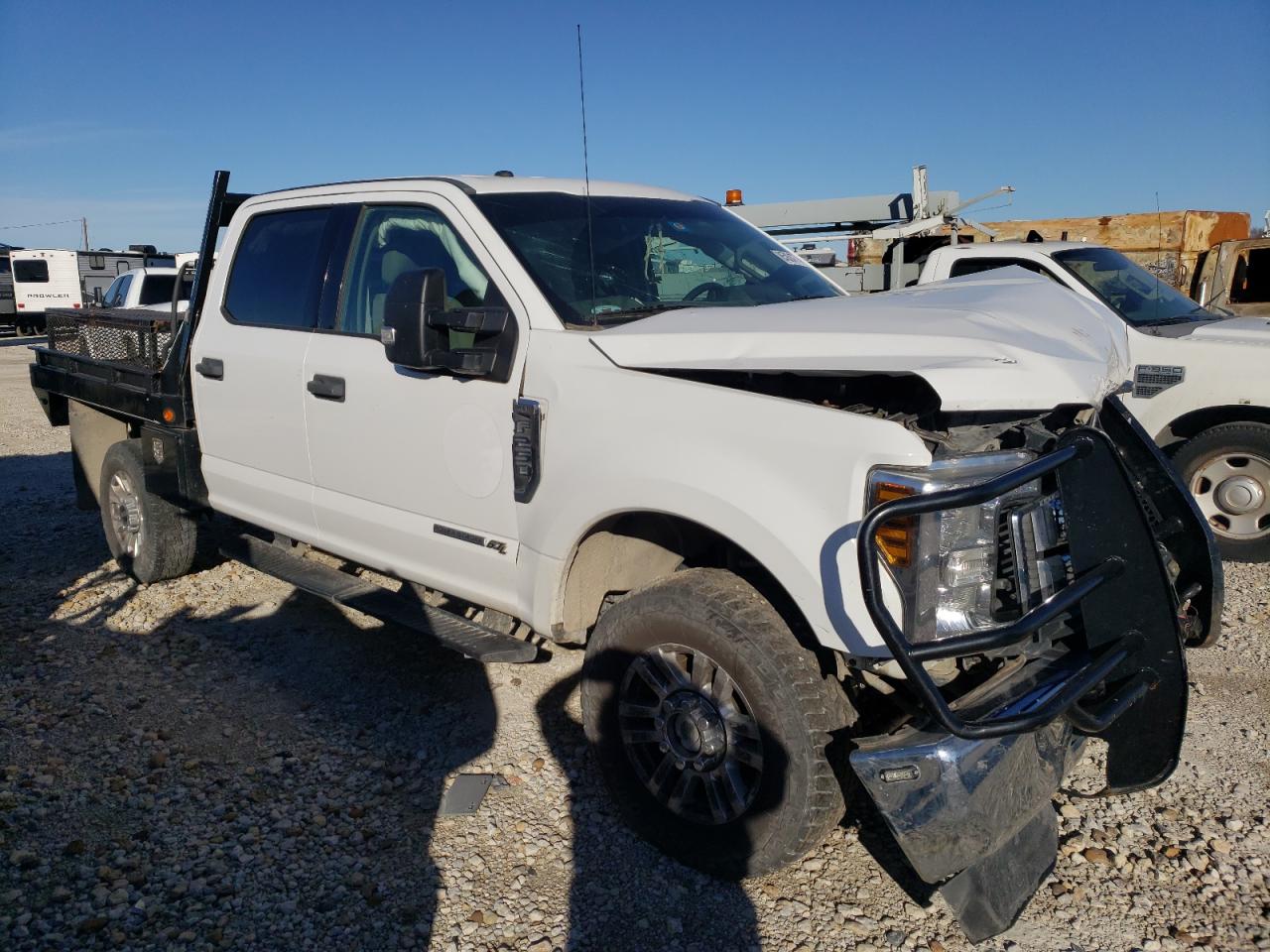 2019 Ford F250 - Image 4