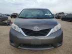 2013 Toyota Sienna Le de vânzare în Amarillo, TX - Rear End