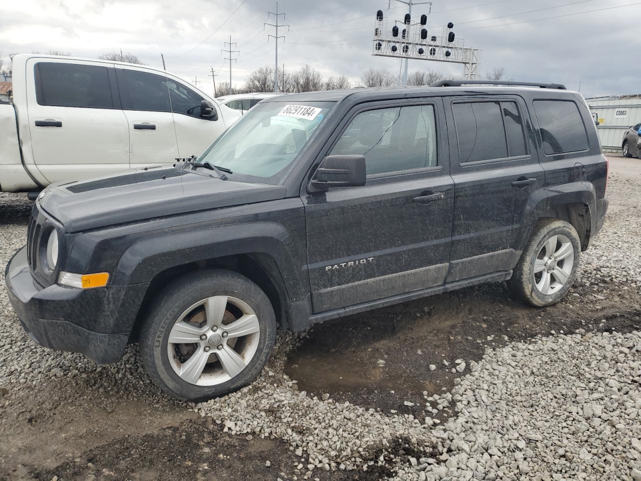 VIN 1C4NJPFA3ED703989 2014 JEEP PATRIOT no.1