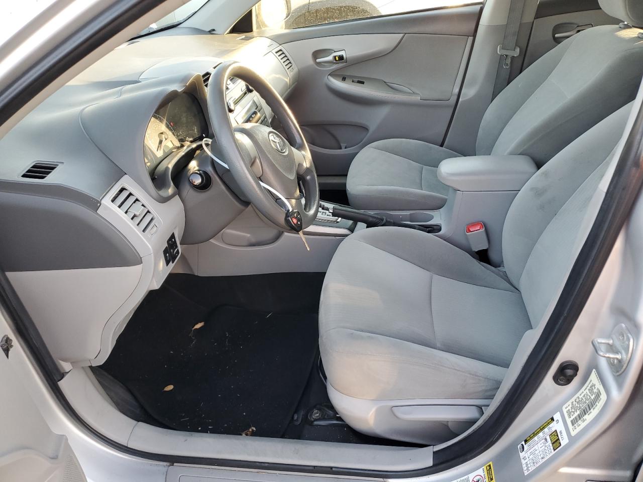 2010 Toyota Corolla - Image 7