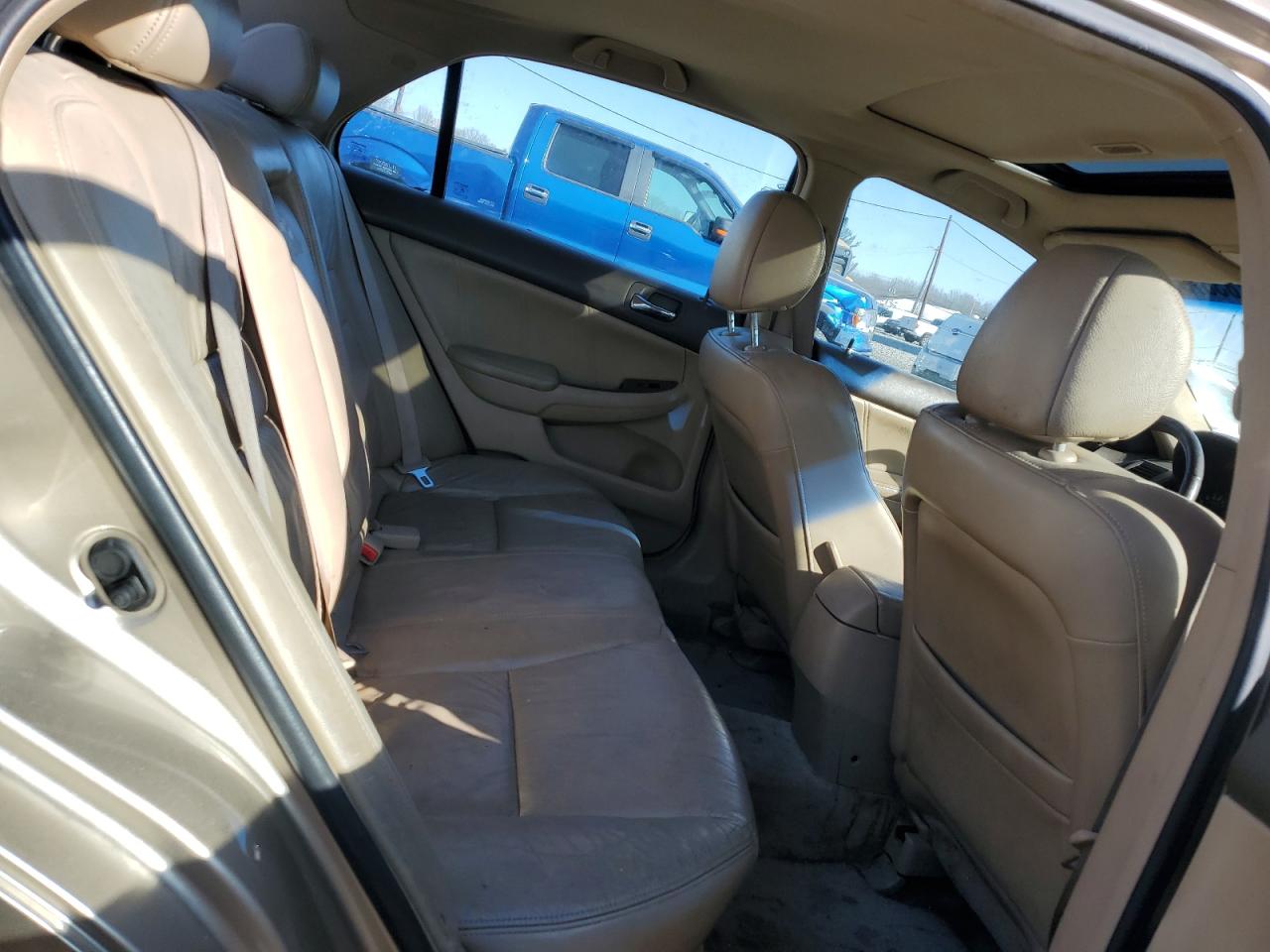 2006 Honda Accord - Image 11