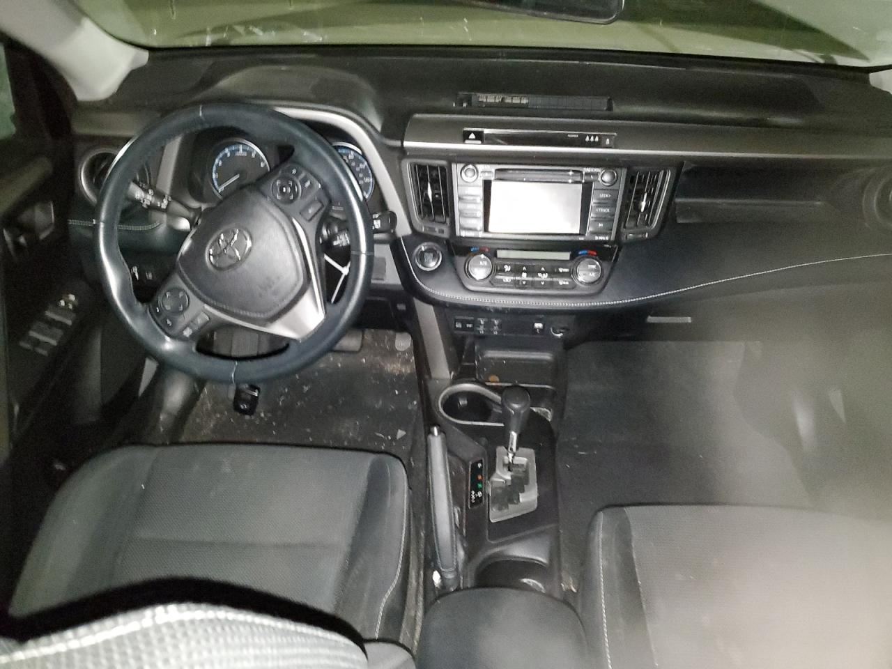 2018 Toyota RAV 4 - Image 8