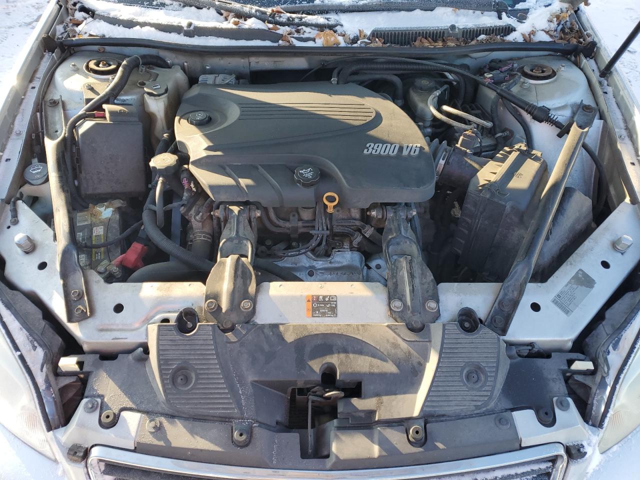 2011 Chevrolet Impala - Image 11