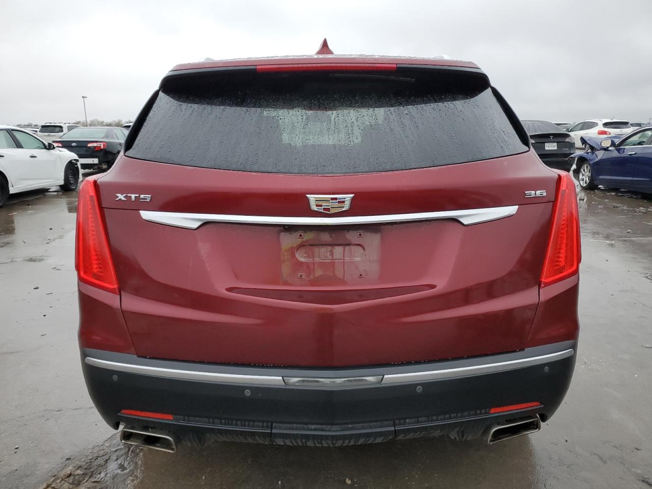 2017 Cadillac XT5 - Image 6