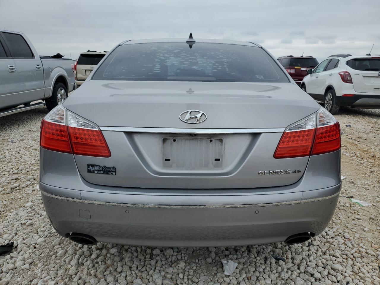 2009 Hyundai Genesis 4.6L VIN: KMHGC46F49U044173 Lot: 83905864