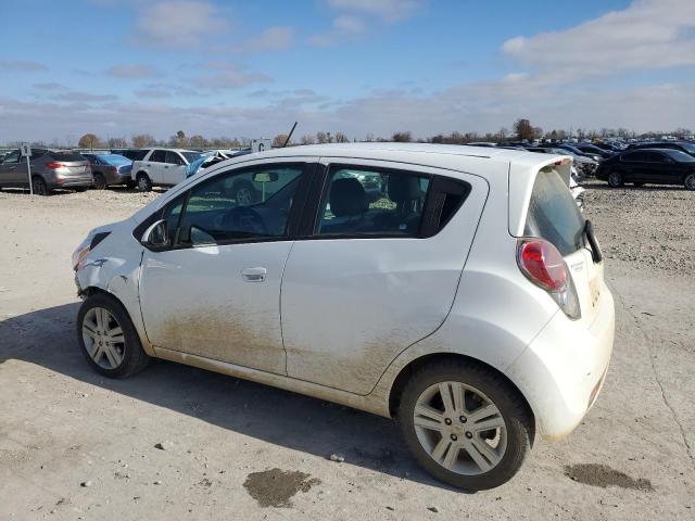 Hatchbacks CHEVROLET SPARK 2015 Biały