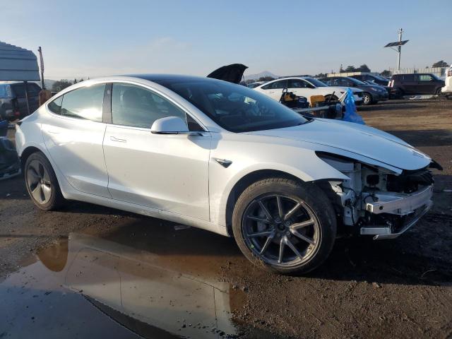  TESLA MODEL 3 2019 Белы