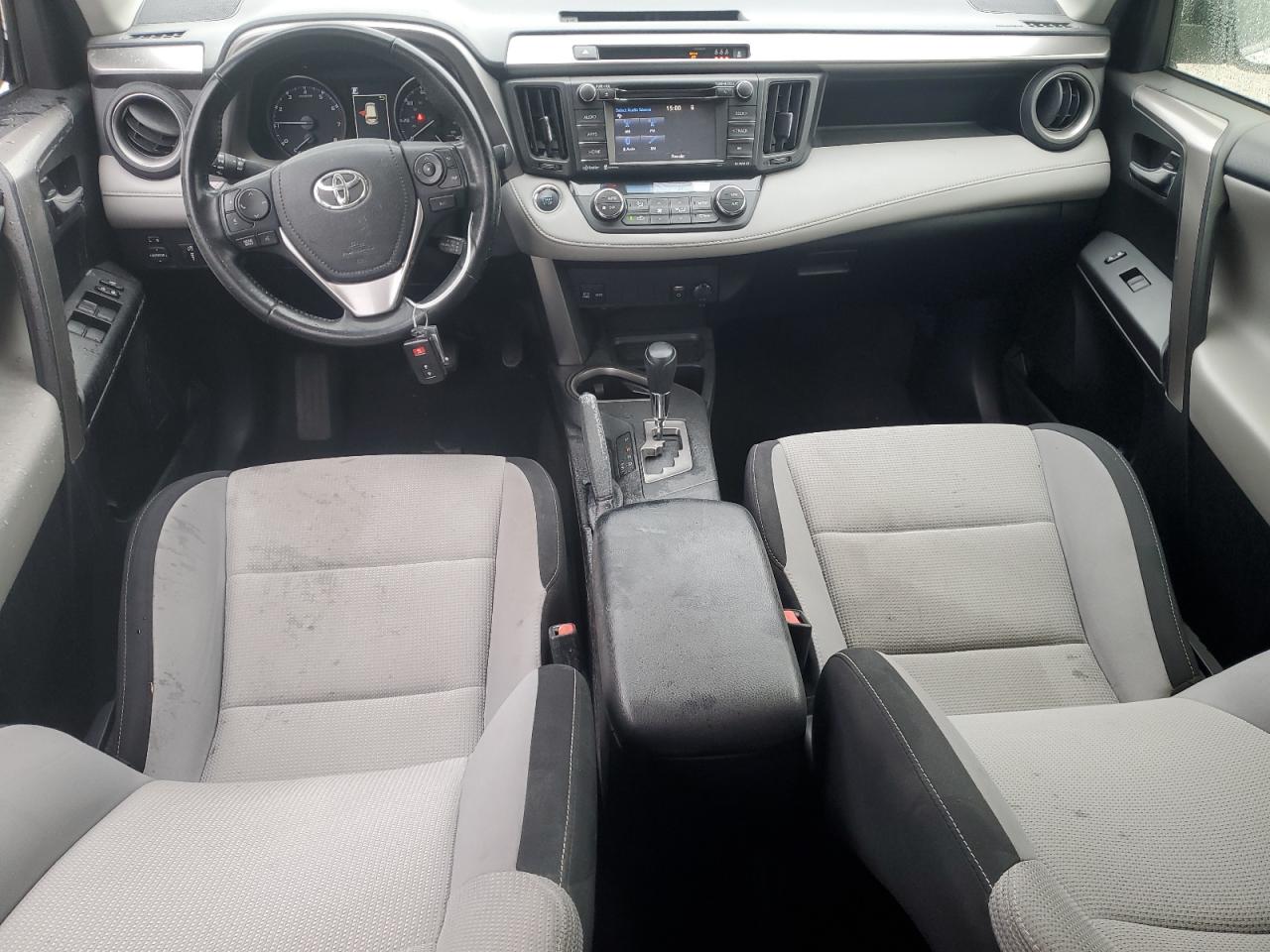 2018 Toyota RAV 4 - Image 8