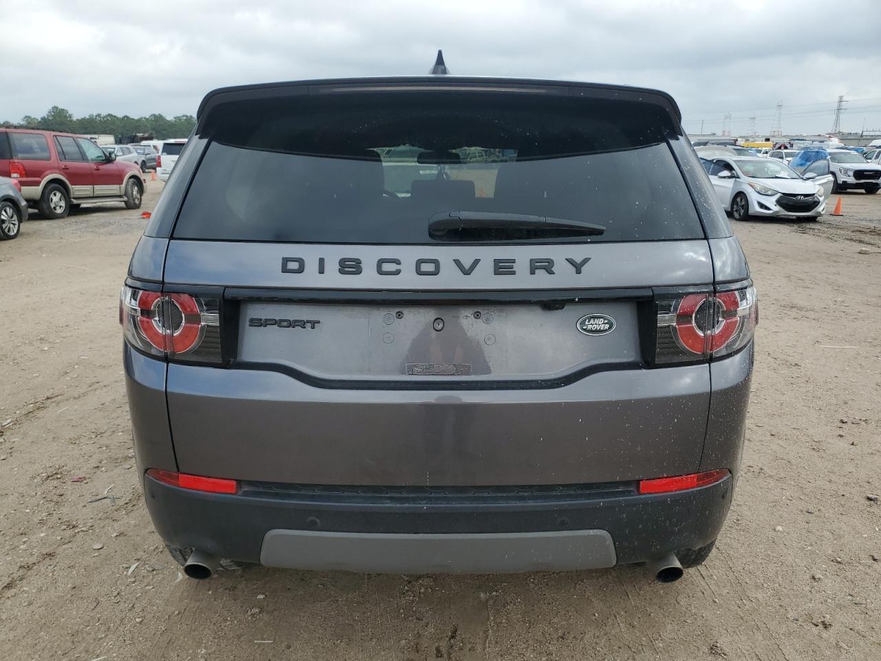 2019 Land Rover Discovery - Image 6