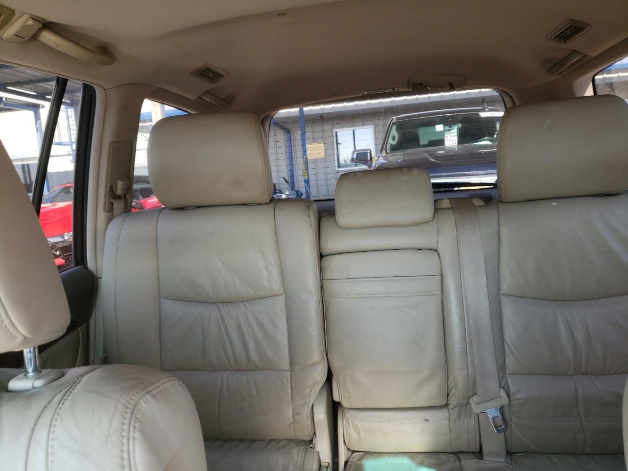2009 Lexus GX - Image 10