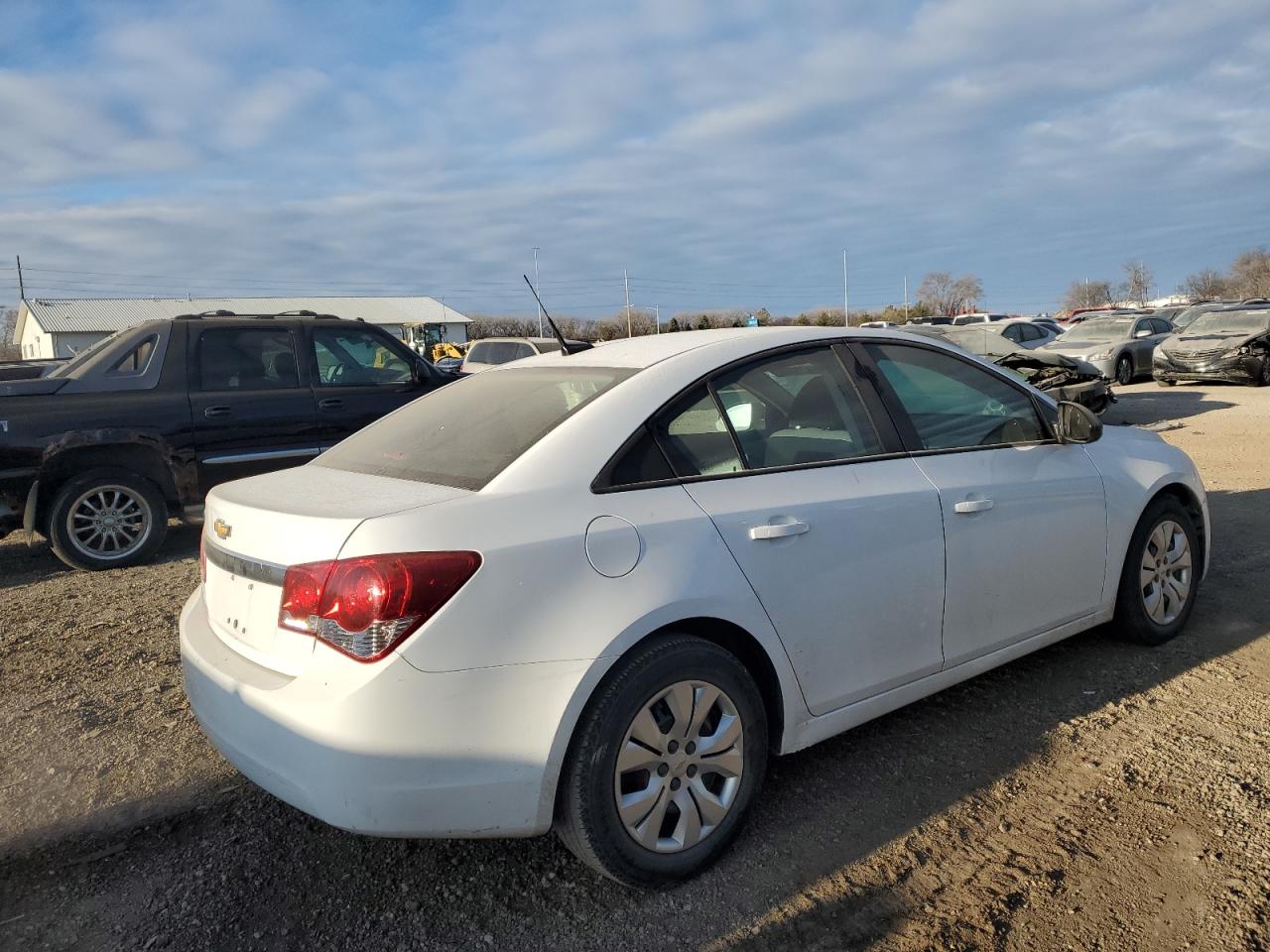 VIN 1G1PA5SH4D7259883 2013 CHEVROLET CRUZE no.3