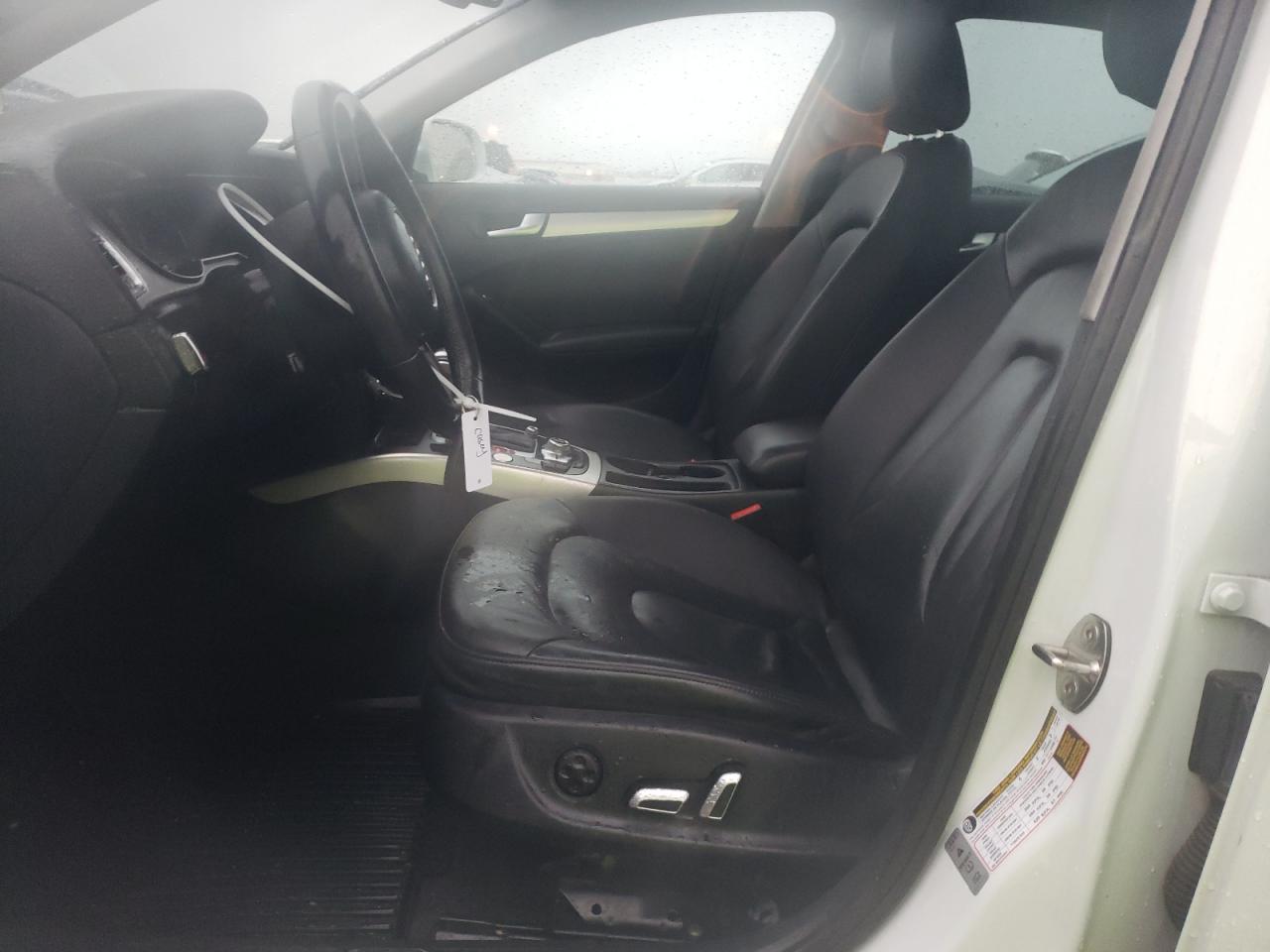 2016 Audi A4 Premium Plus S-Line VIN: WAUFFAFL5GN00910 Lot: 82896684