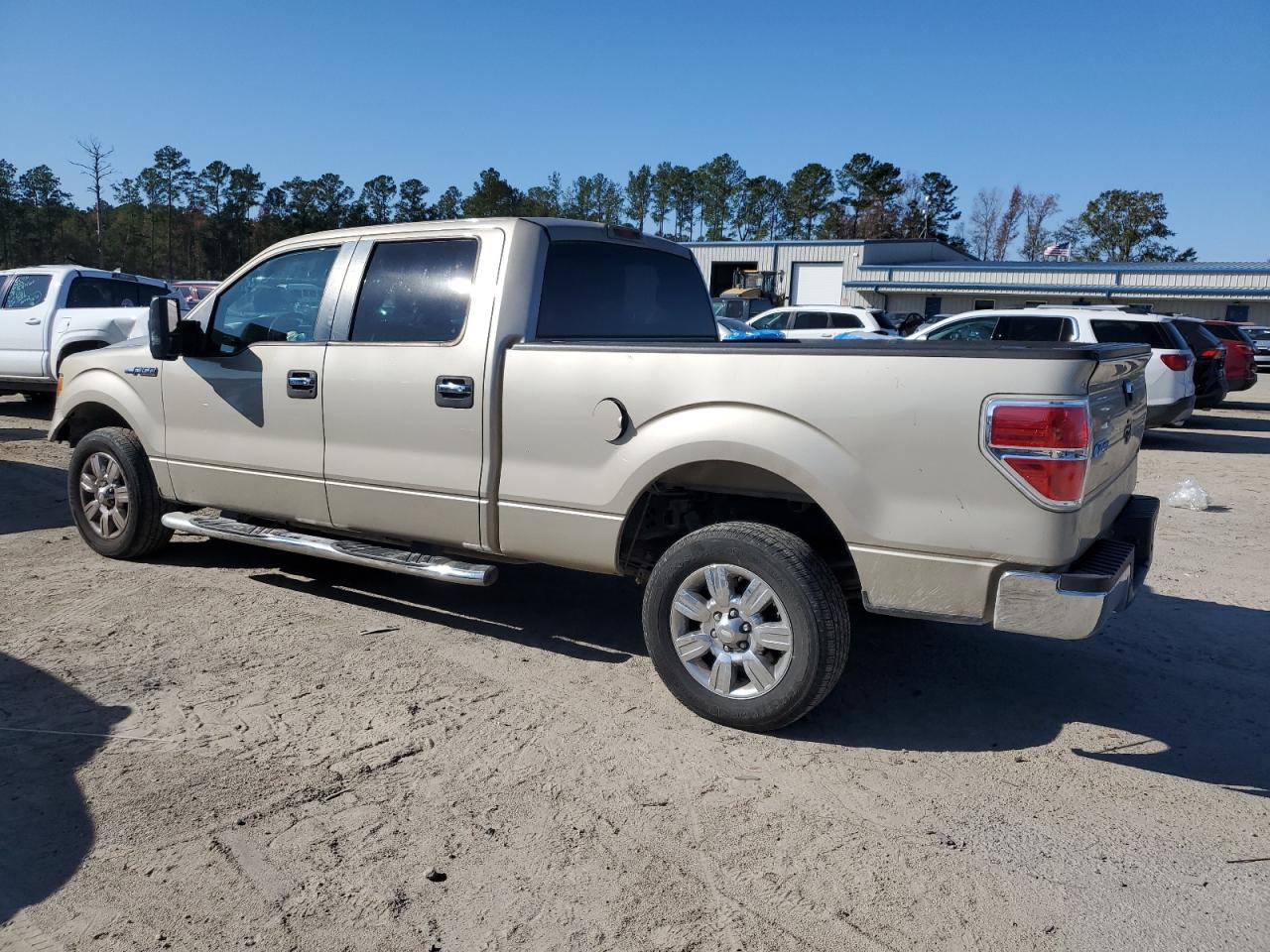 2009 Ford F-150 - Image 2