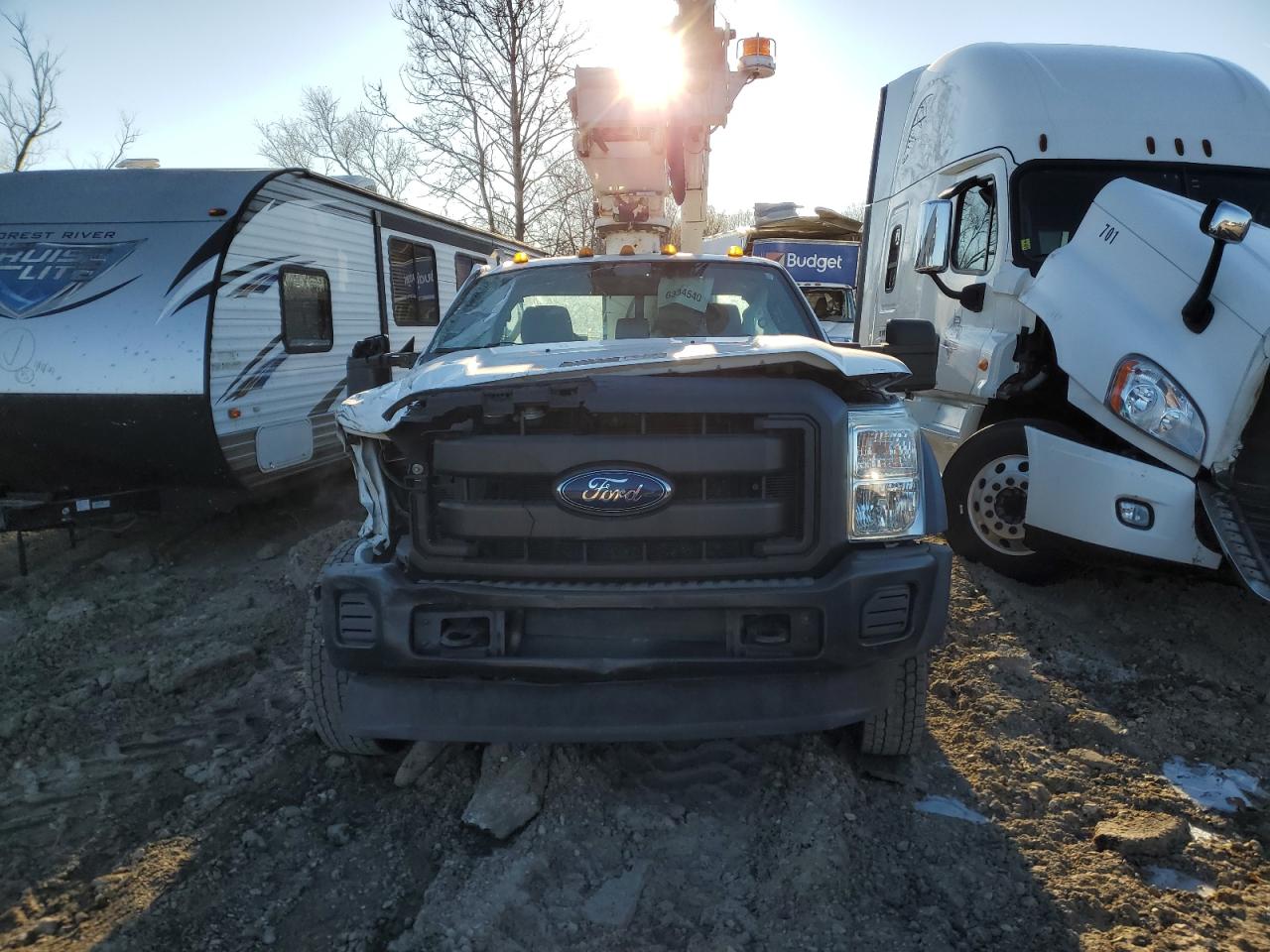 2015 Ford F450 - Image 5