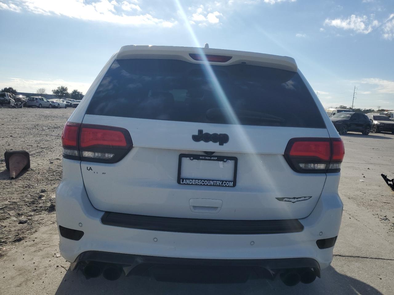 2018 Jeep Grand Cherokee - Image 6