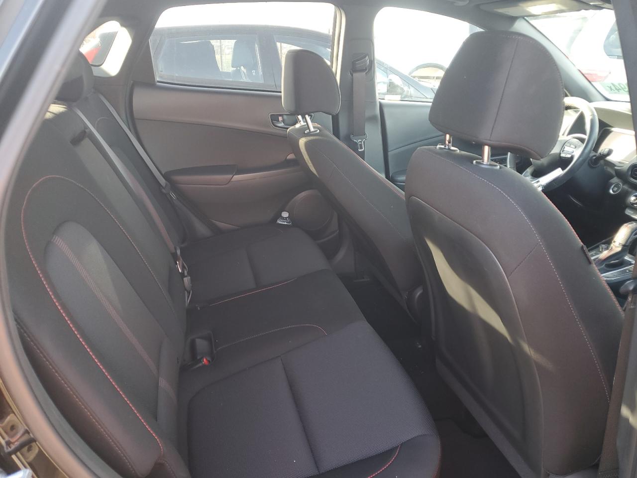 2022 Hyundai Kona - Image 11