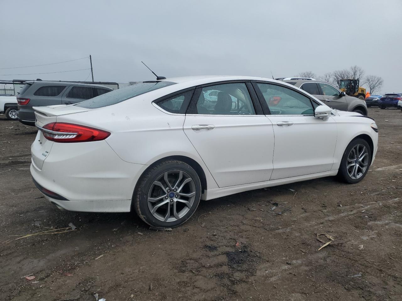 VIN 3FA6P0HD3HR328317 2017 FORD FUSION no.3