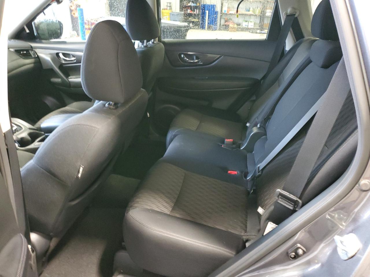 2020 Nissan Rogue - Image 11